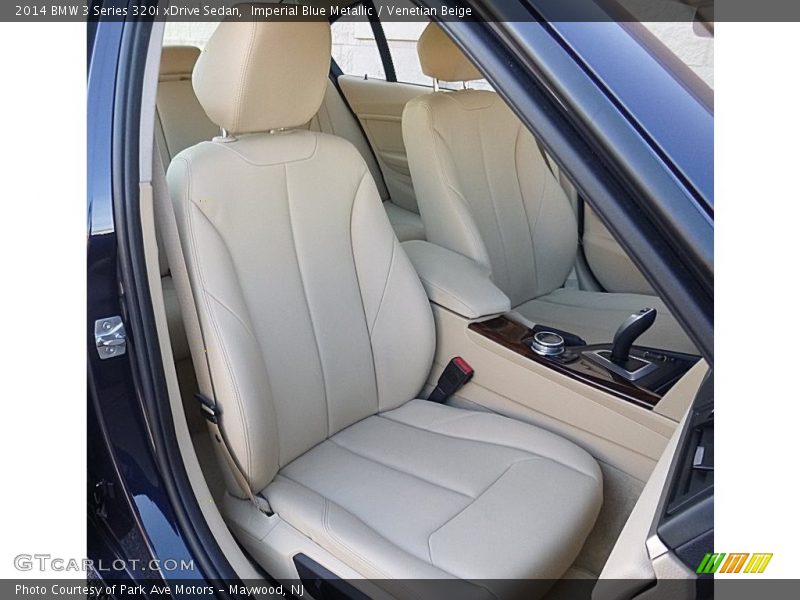 Front Seat of 2014 3 Series 320i xDrive Sedan