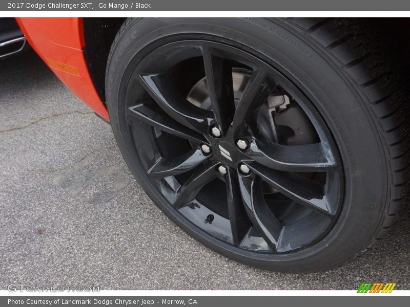 Go Mango / Black 2017 Dodge Challenger SXT