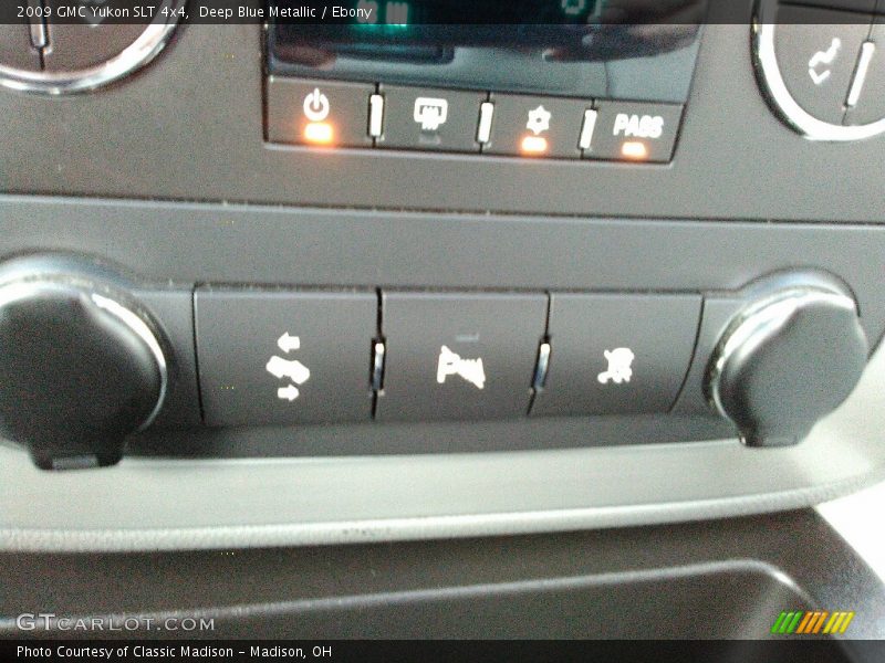 Deep Blue Metallic / Ebony 2009 GMC Yukon SLT 4x4