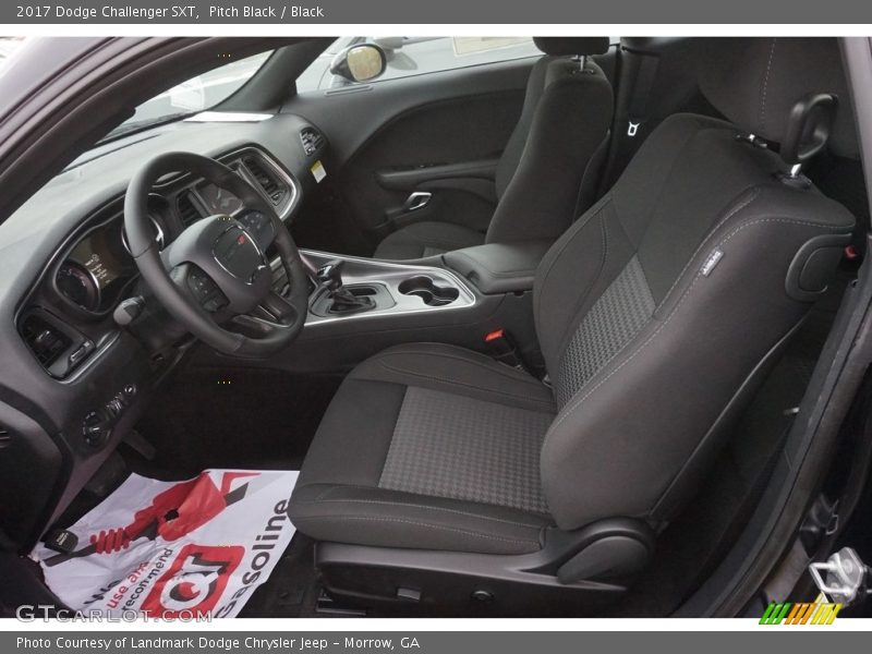 Pitch Black / Black 2017 Dodge Challenger SXT