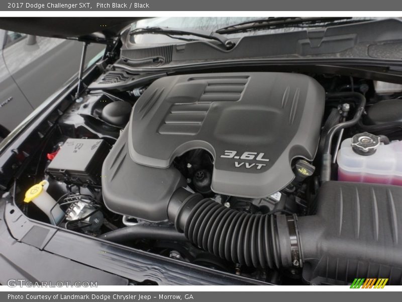 Pitch Black / Black 2017 Dodge Challenger SXT