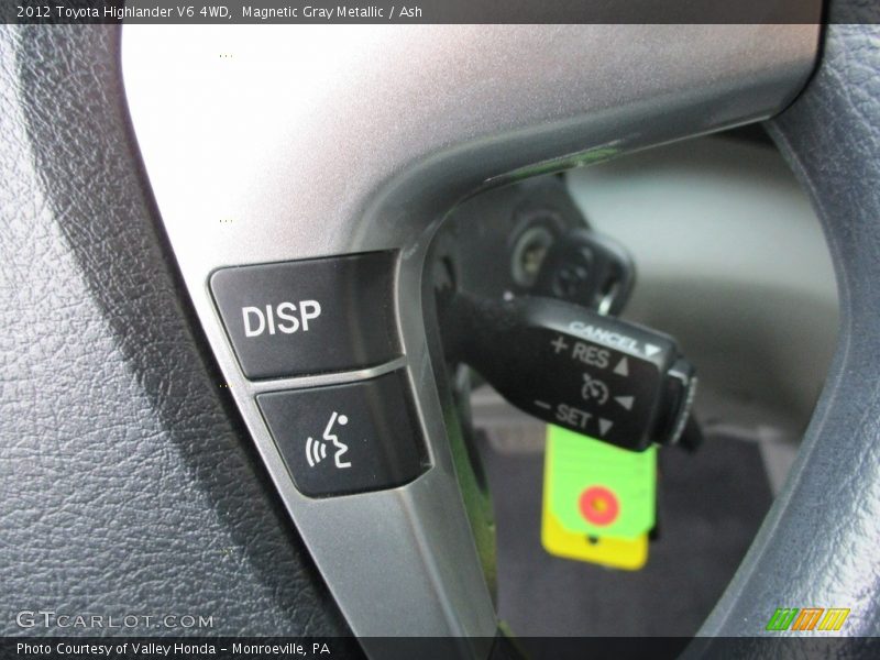 Magnetic Gray Metallic / Ash 2012 Toyota Highlander V6 4WD