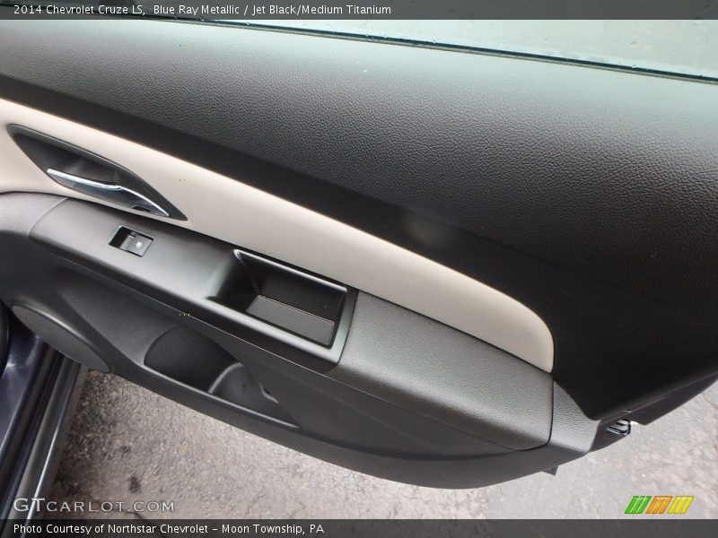 Blue Ray Metallic / Jet Black/Medium Titanium 2014 Chevrolet Cruze LS