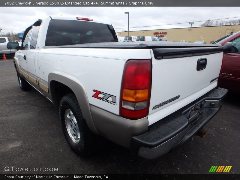 Summit White / Graphite Gray 2002 Chevrolet Silverado 1500 LS Extended Cab 4x4