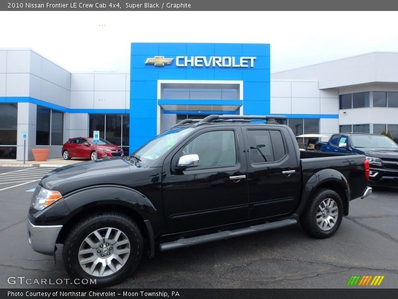 Front 3/4 View of 2010 Frontier LE Crew Cab 4x4