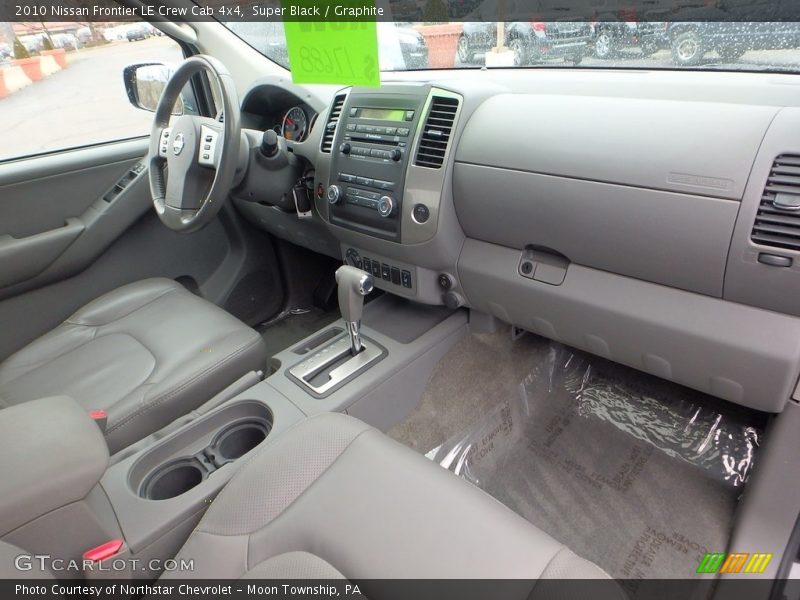 Super Black / Graphite 2010 Nissan Frontier LE Crew Cab 4x4
