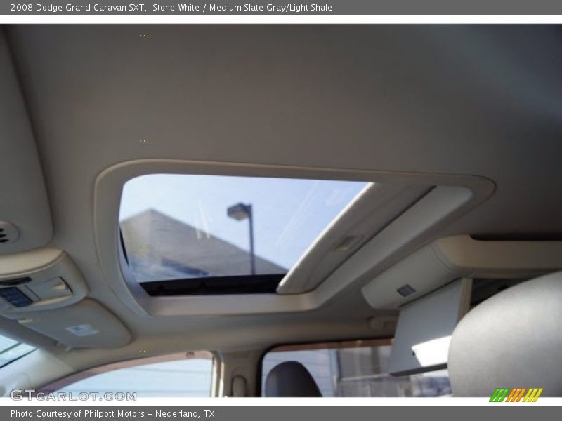 Stone White / Medium Slate Gray/Light Shale 2008 Dodge Grand Caravan SXT