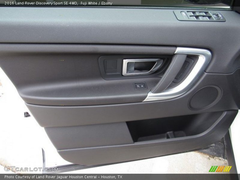 Fuji White / Ebony 2016 Land Rover Discovery Sport SE 4WD