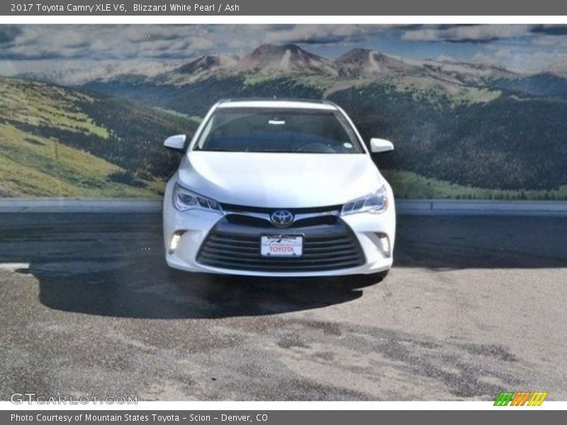 Blizzard White Pearl / Ash 2017 Toyota Camry XLE V6