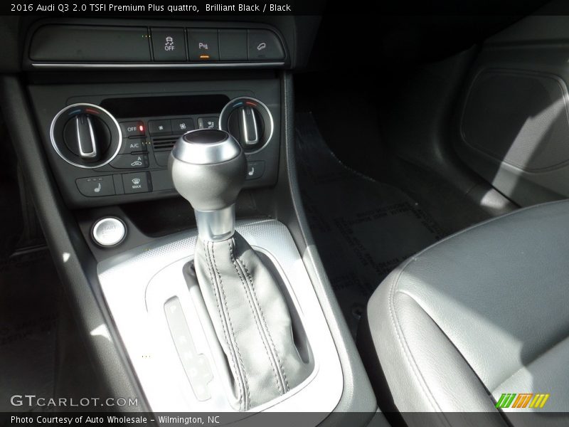 Brilliant Black / Black 2016 Audi Q3 2.0 TSFI Premium Plus quattro