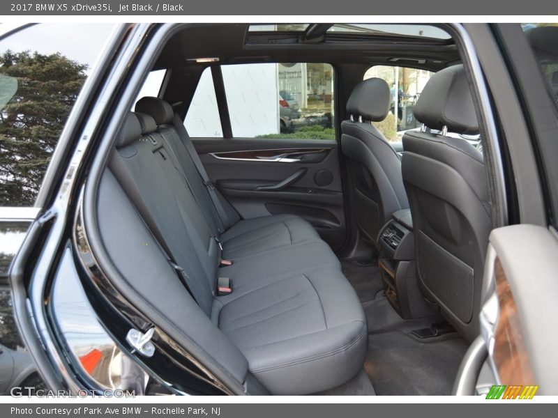 Jet Black / Black 2017 BMW X5 xDrive35i