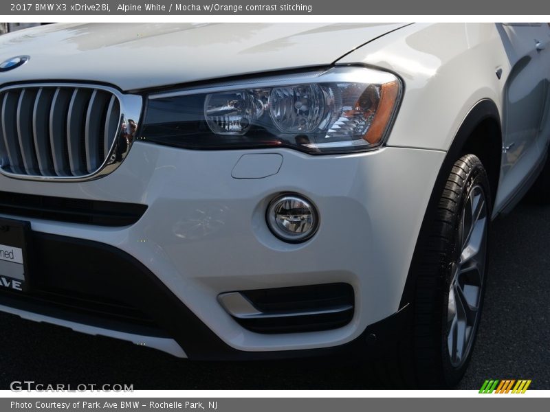 Alpine White / Mocha w/Orange contrast stitching 2017 BMW X3 xDrive28i