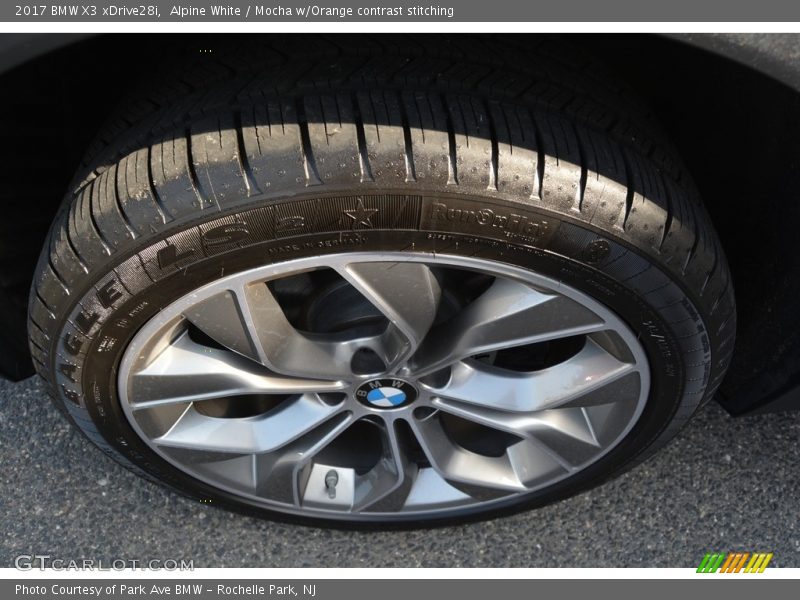 Alpine White / Mocha w/Orange contrast stitching 2017 BMW X3 xDrive28i