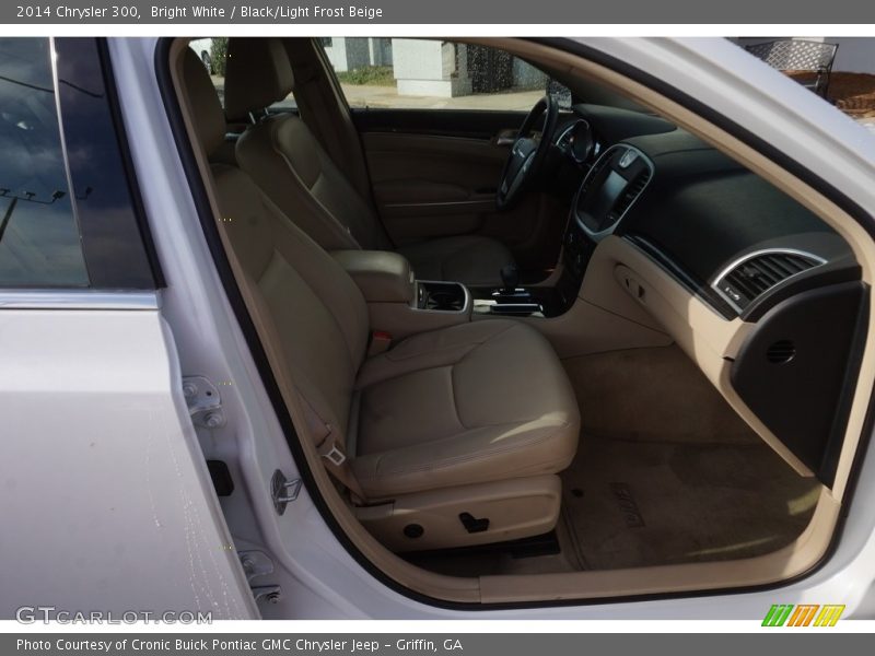 Bright White / Black/Light Frost Beige 2014 Chrysler 300