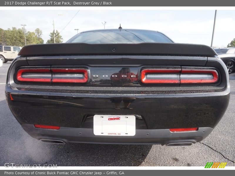 Destroyer Grey / Black 2017 Dodge Challenger R/T Scat Pack