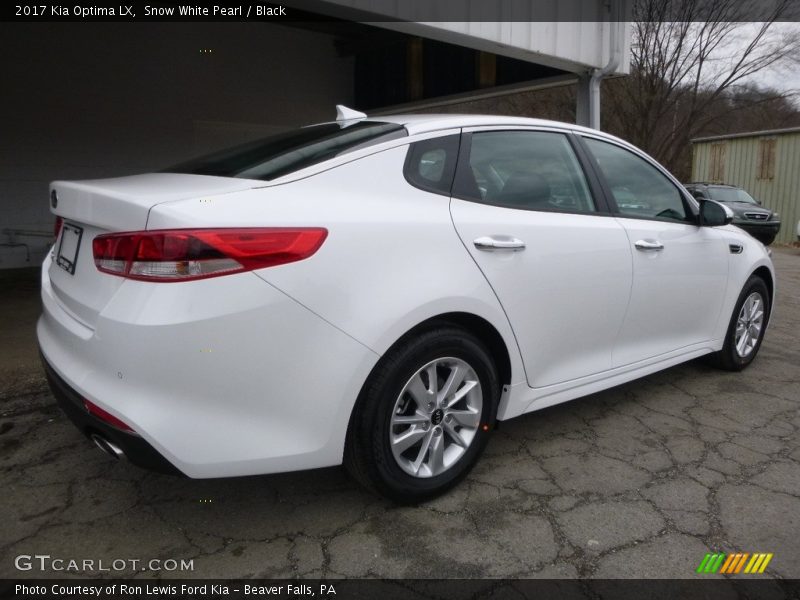 Snow White Pearl / Black 2017 Kia Optima LX