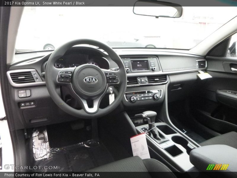 Snow White Pearl / Black 2017 Kia Optima LX