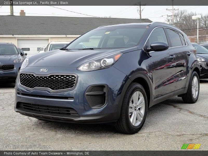 Pacific Blue / Black 2017 Kia Sportage LX