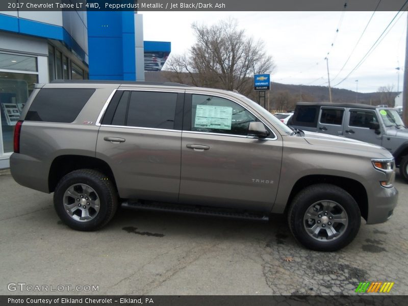Pepperdust Metallic / Jet Black/Dark Ash 2017 Chevrolet Tahoe LT 4WD