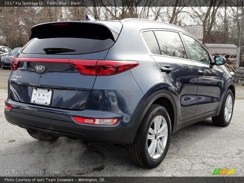 Pacific Blue / Black 2017 Kia Sportage LX