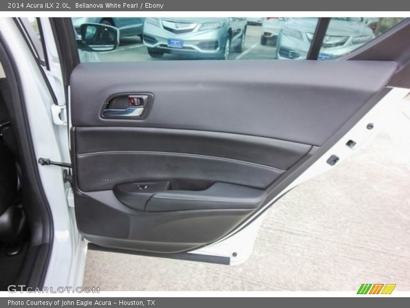 Bellanova White Pearl / Ebony 2014 Acura ILX 2.0L