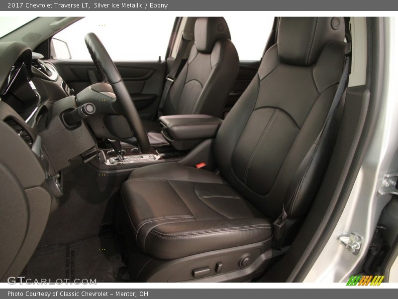 Silver Ice Metallic / Ebony 2017 Chevrolet Traverse LT