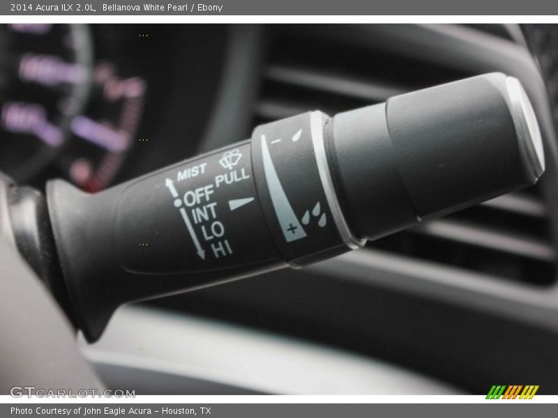 Bellanova White Pearl / Ebony 2014 Acura ILX 2.0L