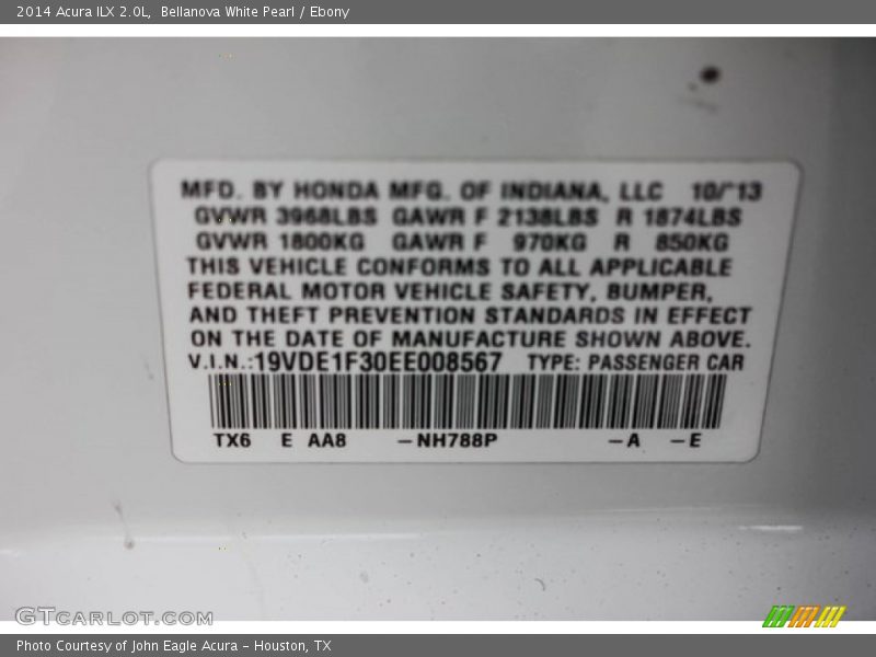 Bellanova White Pearl / Ebony 2014 Acura ILX 2.0L