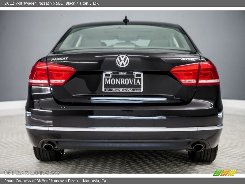 Black / Titan Black 2012 Volkswagen Passat V6 SEL