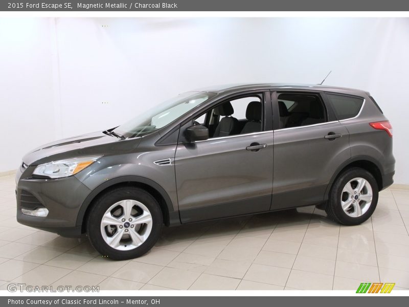 Magnetic Metallic / Charcoal Black 2015 Ford Escape SE
