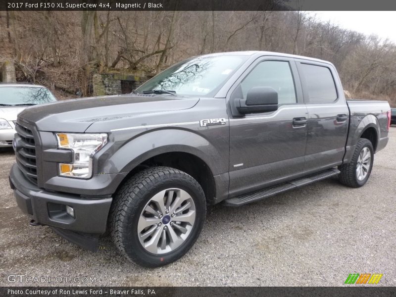 Magnetic / Black 2017 Ford F150 XL SuperCrew 4x4