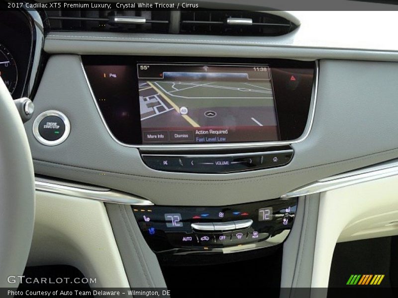 Crystal White Tricoat / Cirrus 2017 Cadillac XT5 Premium Luxury