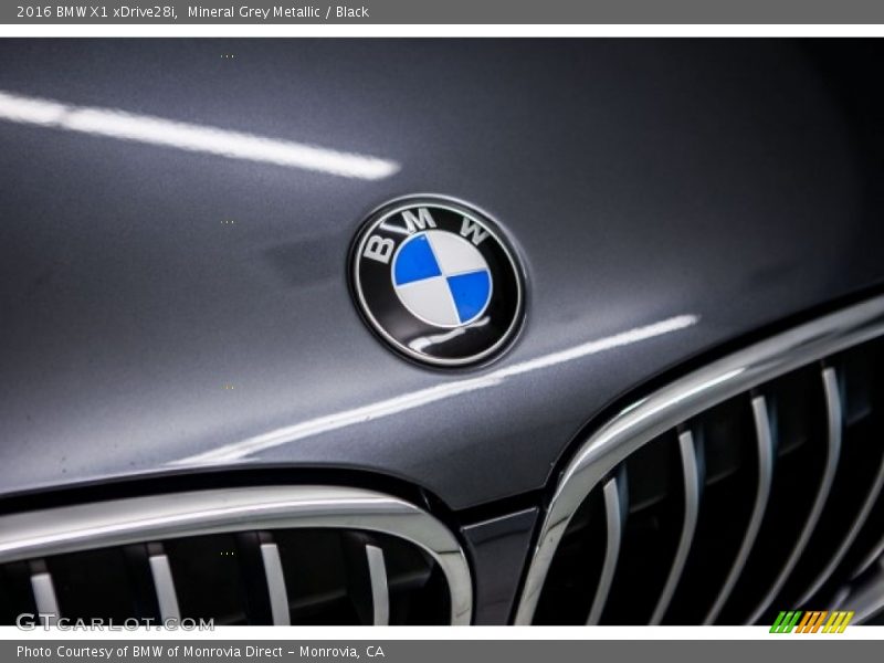 Mineral Grey Metallic / Black 2016 BMW X1 xDrive28i