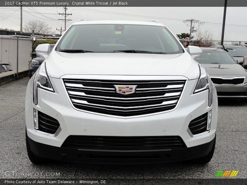 Crystal White Tricoat / Jet Black 2017 Cadillac XT5 Premium Luxury