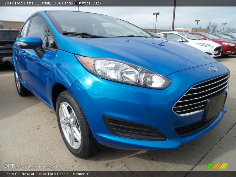 Blue Candy / Charcoal Black 2017 Ford Fiesta SE Sedan