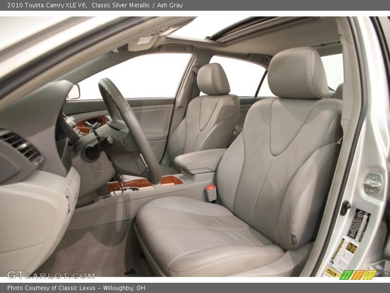 Classic Silver Metallic / Ash Gray 2010 Toyota Camry XLE V6