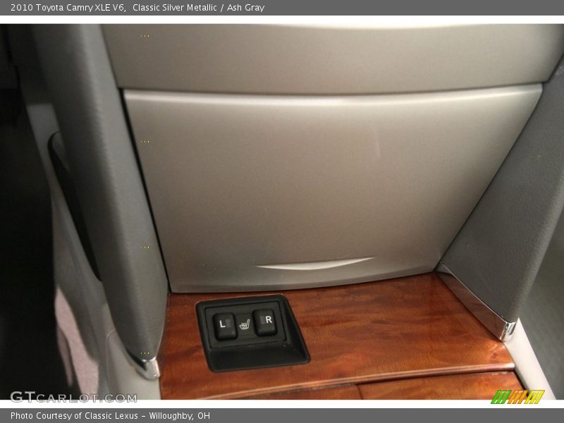 Classic Silver Metallic / Ash Gray 2010 Toyota Camry XLE V6