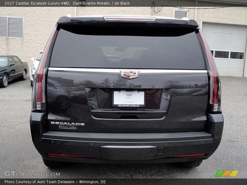 Dark Granite Metallic / Jet Black 2017 Cadillac Escalade Luxury 4WD