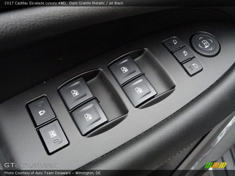 Controls of 2017 Escalade Luxury 4WD