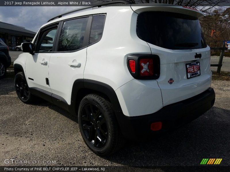 Alpine White / Black 2017 Jeep Renegade Latitude