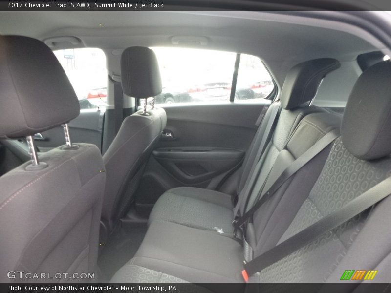 Summit White / Jet Black 2017 Chevrolet Trax LS AWD