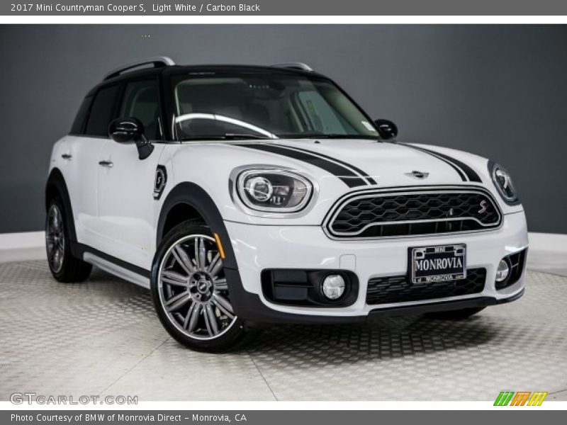 Front 3/4 View of 2017 Countryman Cooper S