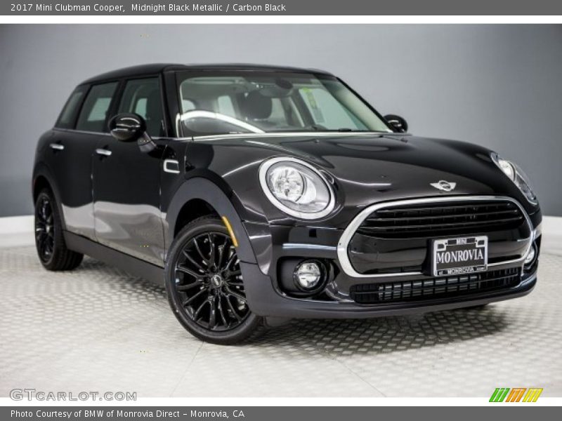 Front 3/4 View of 2017 Clubman Cooper