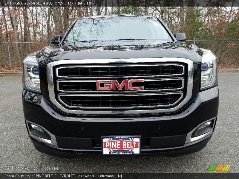 Onyx Black / Jet Black 2016 GMC Yukon SLE 4WD