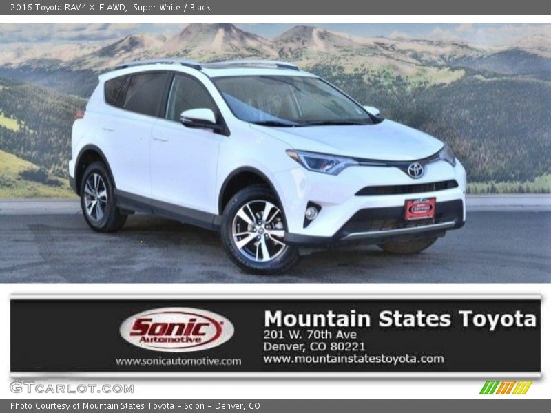 Super White / Black 2016 Toyota RAV4 XLE AWD