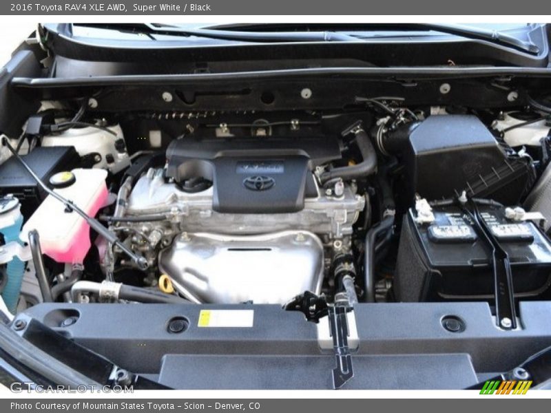 Super White / Black 2016 Toyota RAV4 XLE AWD