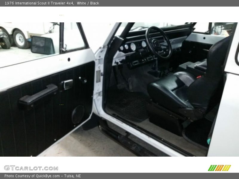 White / Black 1976 International Scout II Traveler 4x4