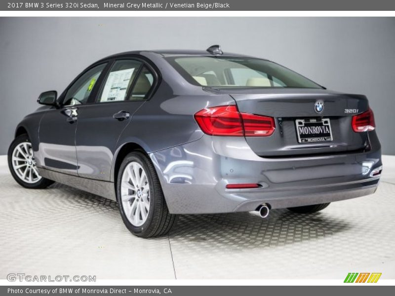 Mineral Grey Metallic / Venetian Beige/Black 2017 BMW 3 Series 320i Sedan