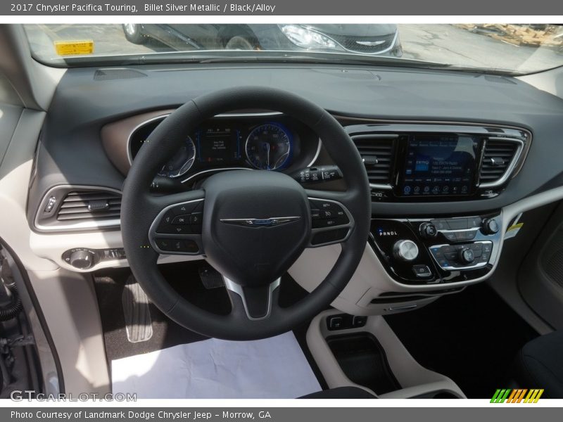 Billet Silver Metallic / Black/Alloy 2017 Chrysler Pacifica Touring