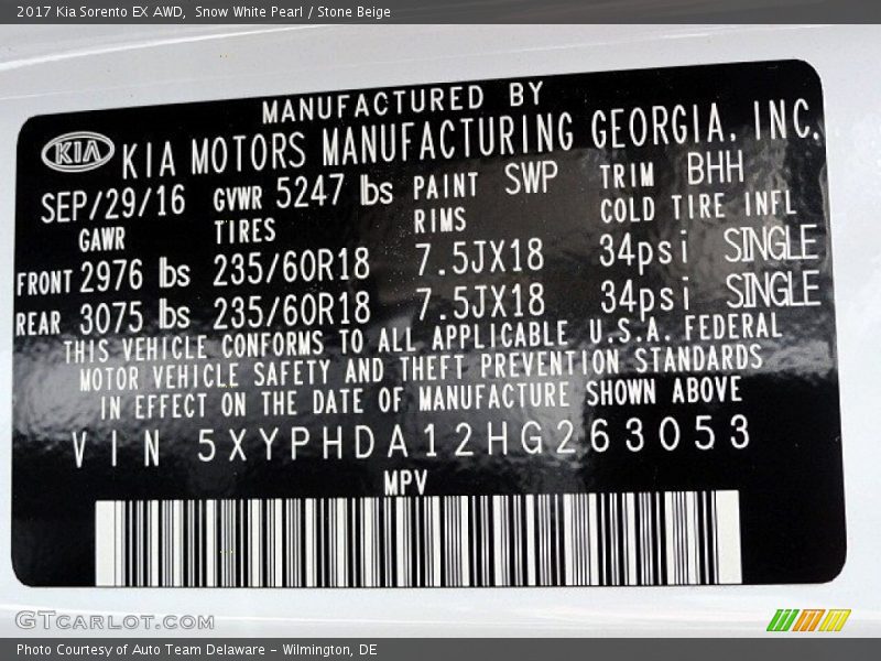 Snow White Pearl / Stone Beige 2017 Kia Sorento EX AWD